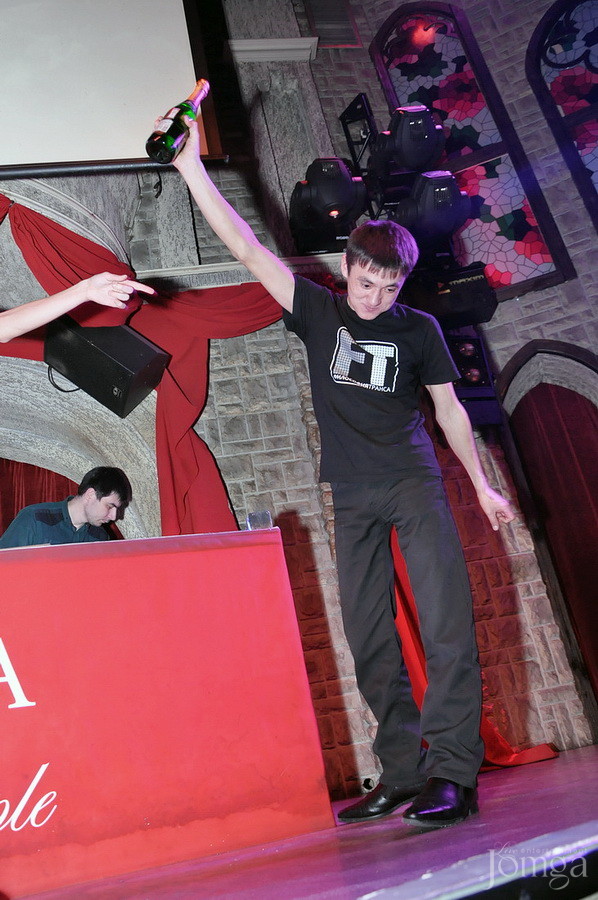 Фотография с ЧАК-ЧАК-party в Опера