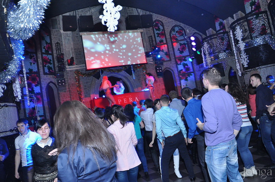 Фотография с ЧАК-ЧАК-party в Опера