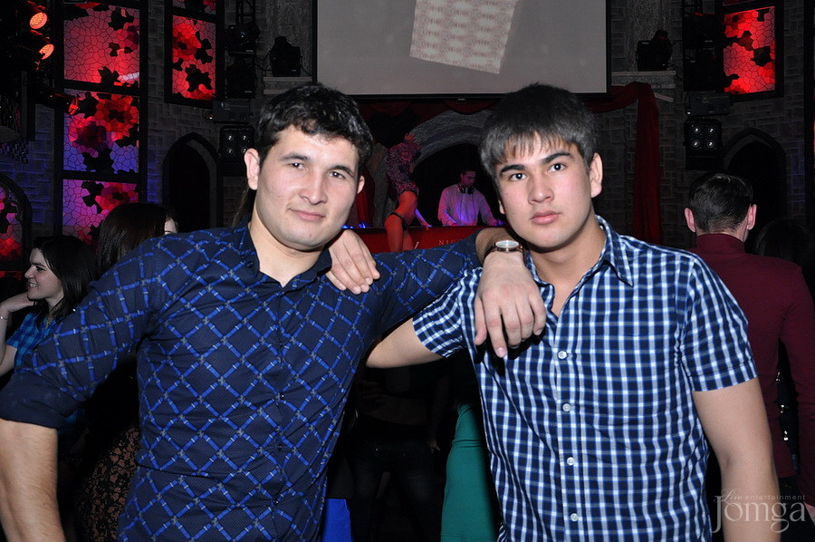 Фотография с ЧАК-ЧАК-party в Опера