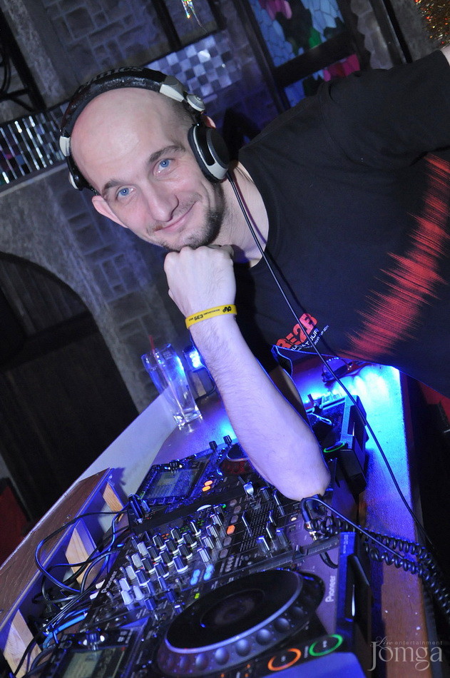 Фотография с ЧЕТЫРЕ ЧЕТВЕРГА в Опера