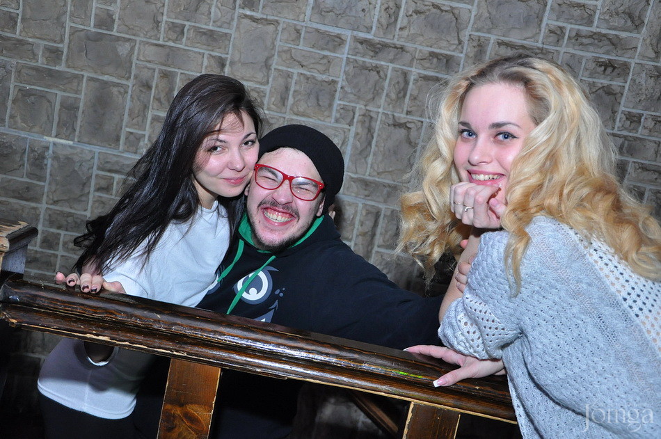 Фотография с ЧЕТЫРЕ ЧЕТВЕРГА в Опера