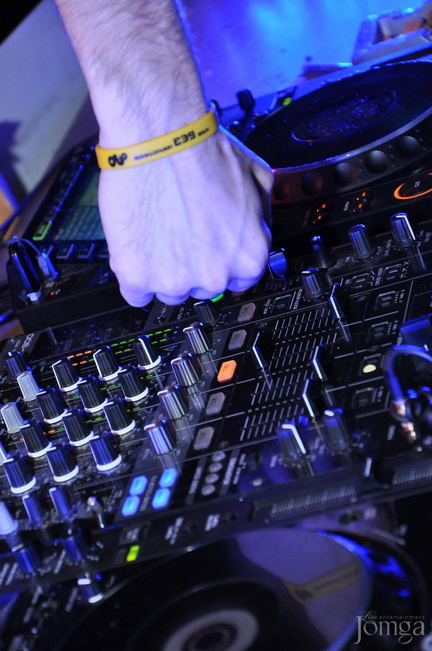 Фотография с ЧЕТЫРЕ ЧЕТВЕРГА в Опера