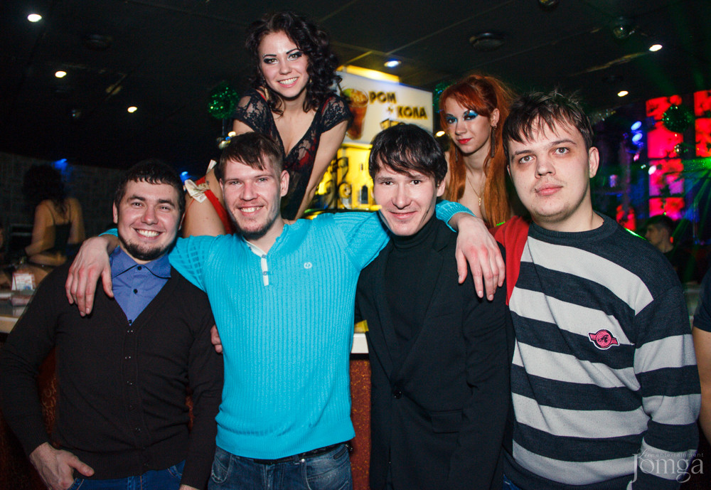 Фотография с DJ DOLLS в Опера