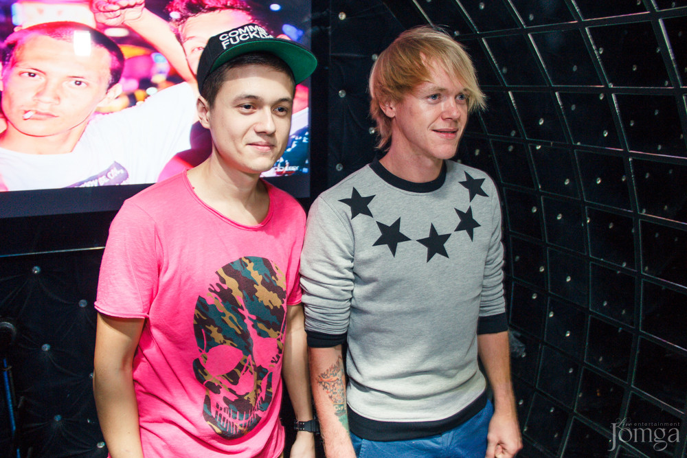 Фотография с DJ DOLLS в Опера