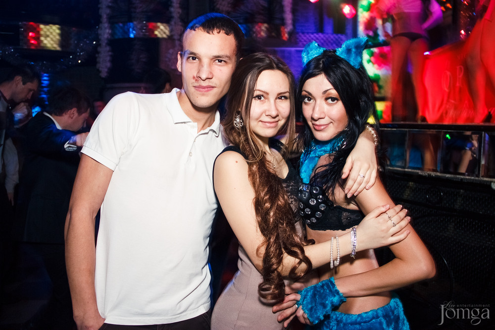 Фотография с ЧЕТЫРЕ ЧЕТВЕРГА в Опера