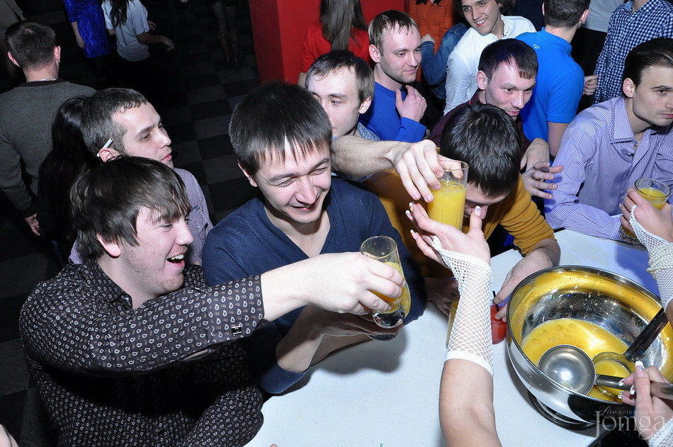 Фотография с НОВОГОДНИЙ RETRO MIX в Опера