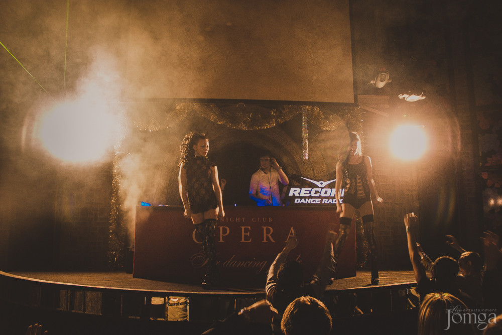 Фотография с Record Shake-up! в Опера