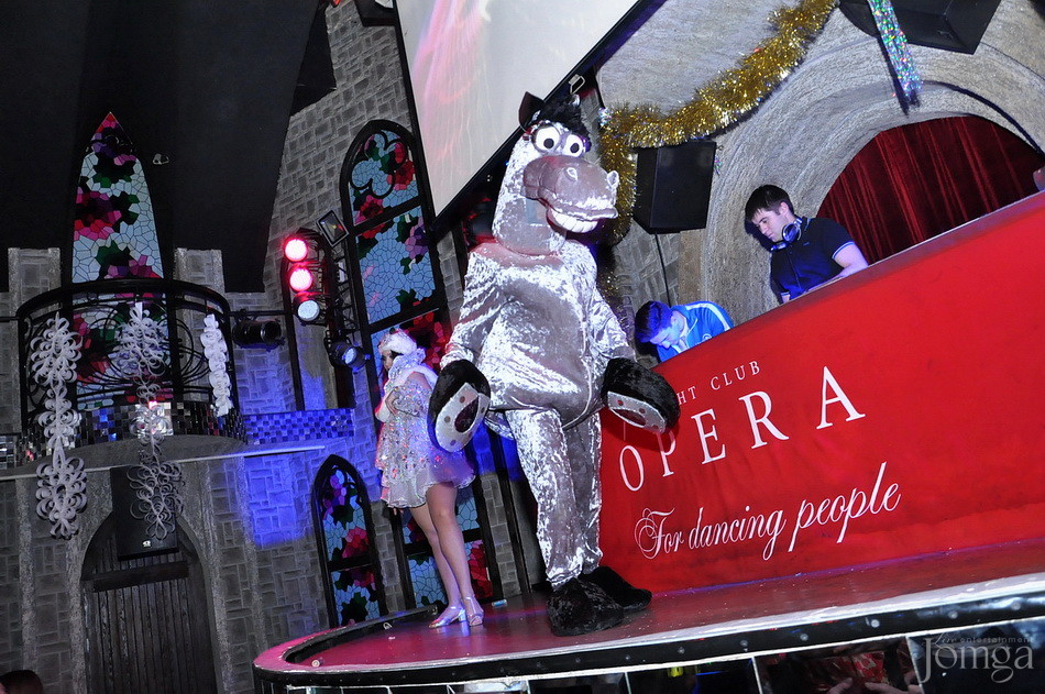 Фотография с Santa never sleeps в Опера