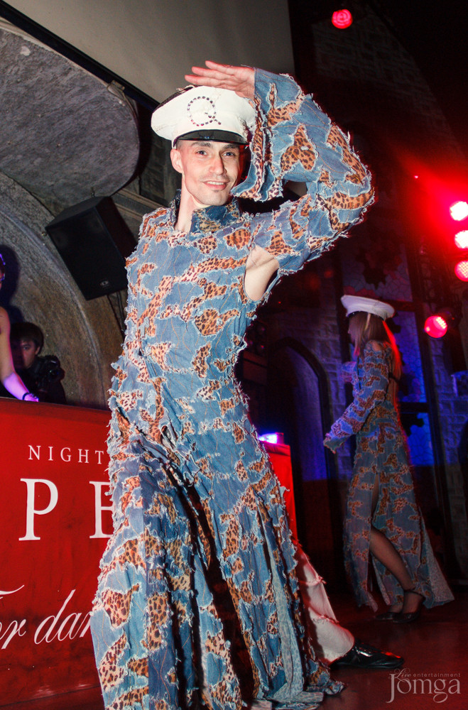 Фотография с Армейская дисциплина в Опера