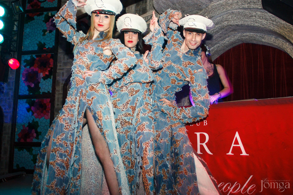 Фотография с Армейская дисциплина в Опера