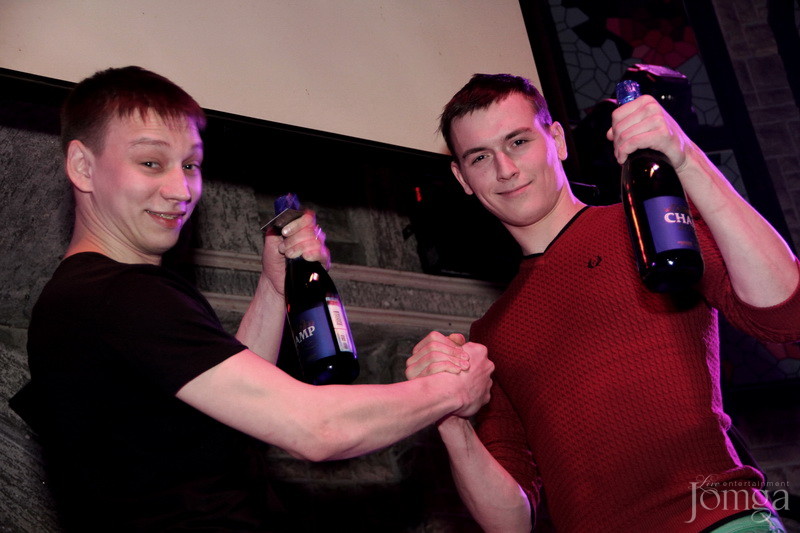 Фотография с ЧАК-ЧАК-party в Опера