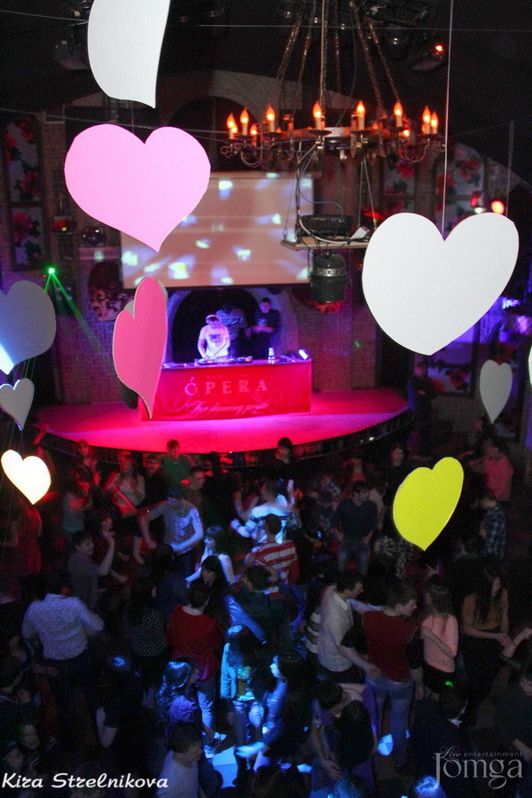 Фотография с ЧАК-ЧАК-party в Опера