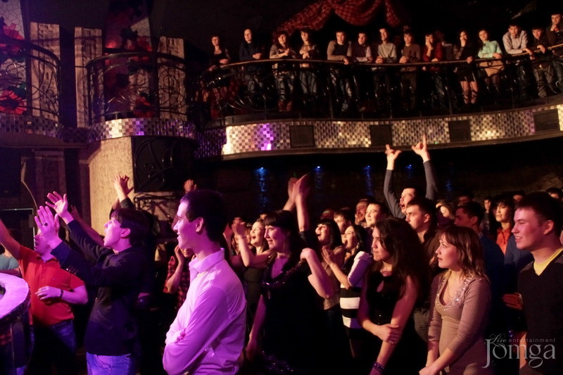 Фотография с ЧАК-ЧАК-party в Опера