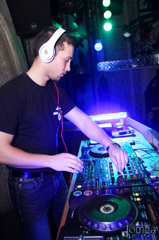 Фотография с ЧАК-ЧАК-party в Опера