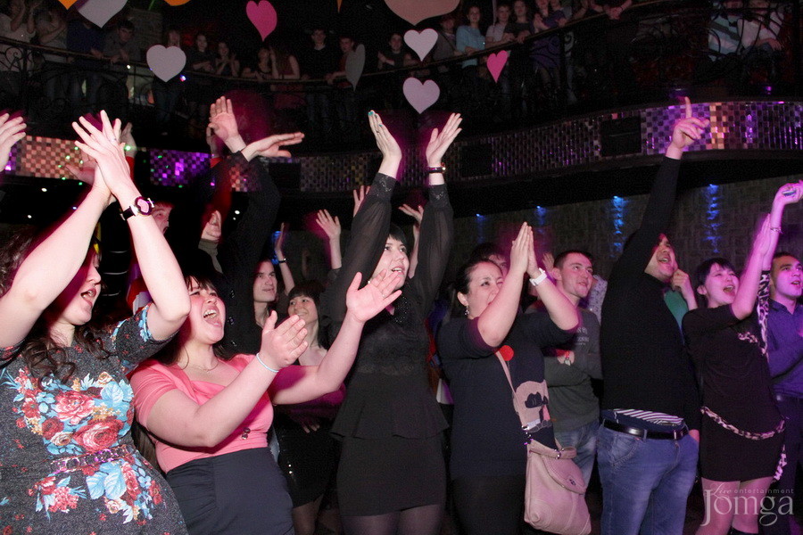 Фотография с ЧАК-ЧАК-party в Опера