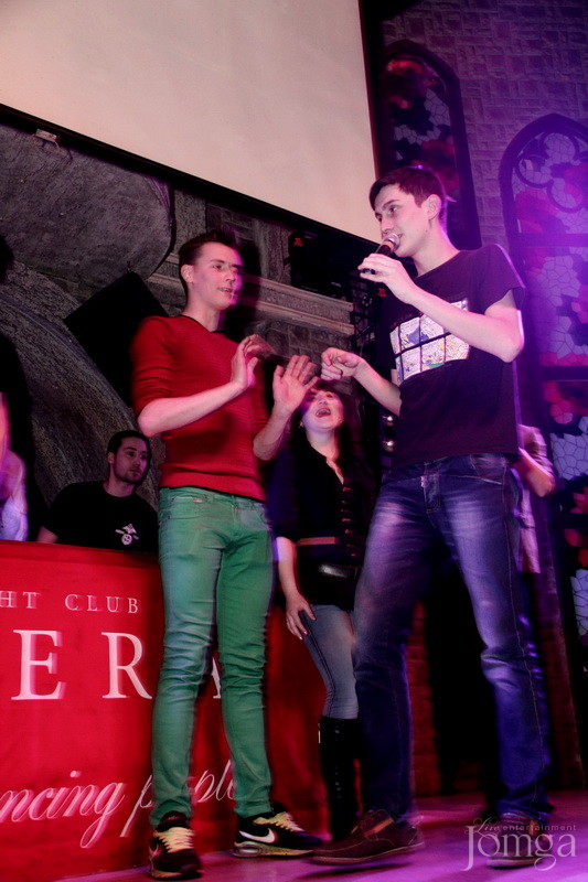 Фотография с ЧАК-ЧАК-party в Опера