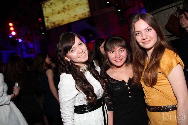 Фотография с ЧАК-ЧАК-party в Опера