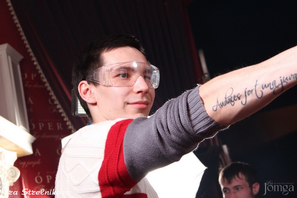 Фотография с Вечеринка « MTV Weekend» ДАВАЙ! ДАВАЙ! в Опера