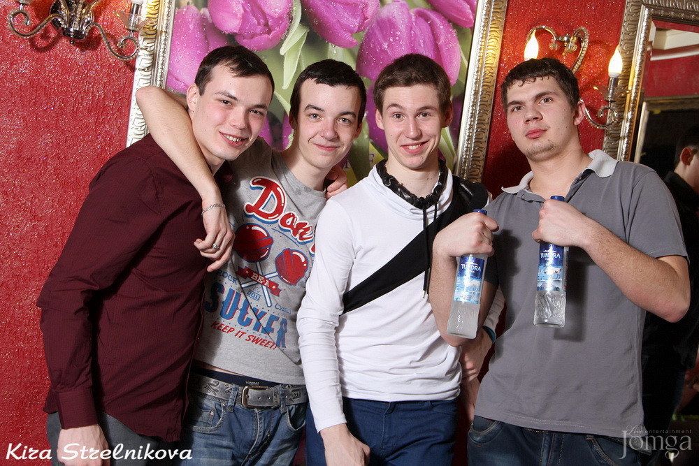 Фотография с 8 марта! Женский рай! в Опера