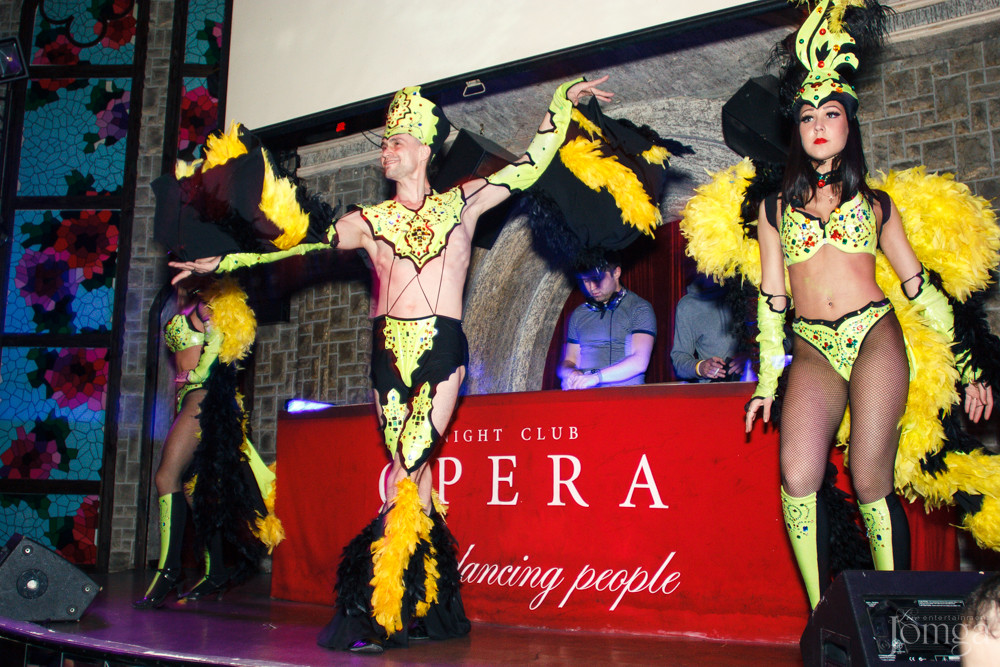 Фотография с 8 марта в Опера