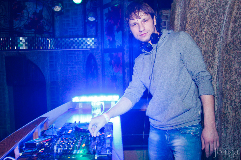 Фотография с 8 марта в Опера