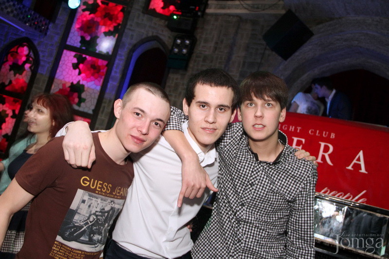 Фотография с ЧАК-ЧАК-party в Опера