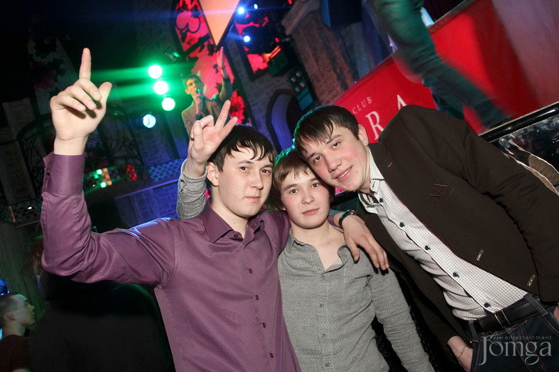 Фотография с ЧАК-ЧАК-party в Опера