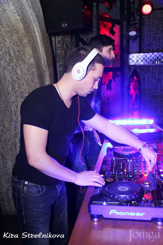 Фотография с ЧАК-ЧАК-party в Опера