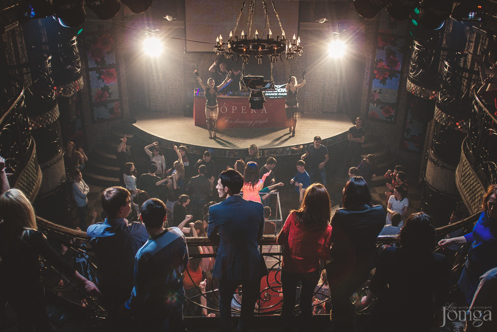 Фотография с Record shake-up! в Опера