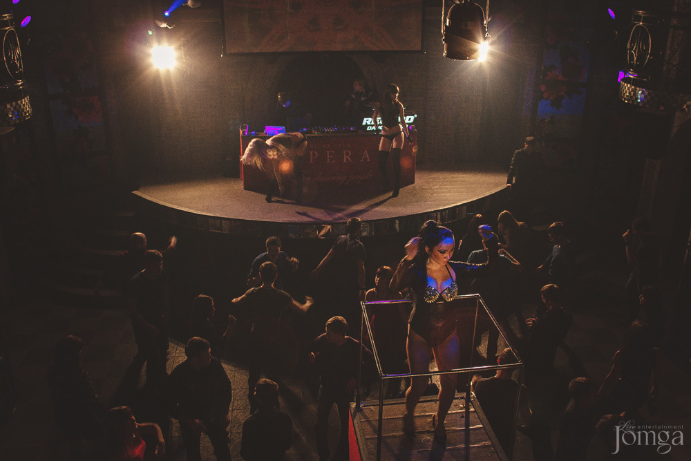 Фотография с Record shake-up! в Опера