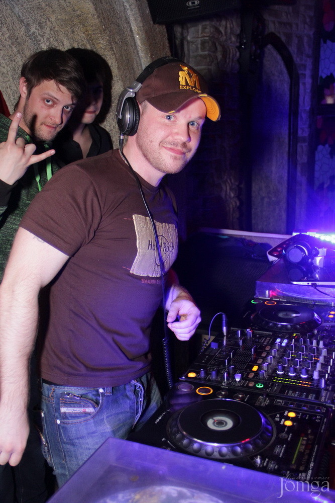 Фотография с HAPPY BIRTHDAY DJ SATIVA!!! в Опера