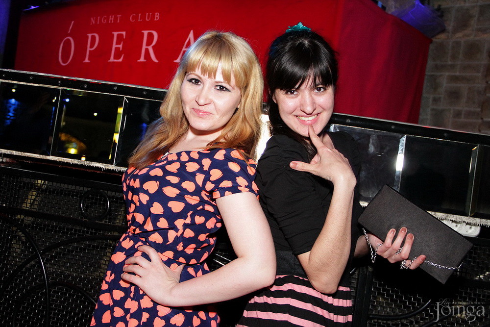 Фотография с HAPPY BIRTHDAY DJ SATIVA!!! в Опера