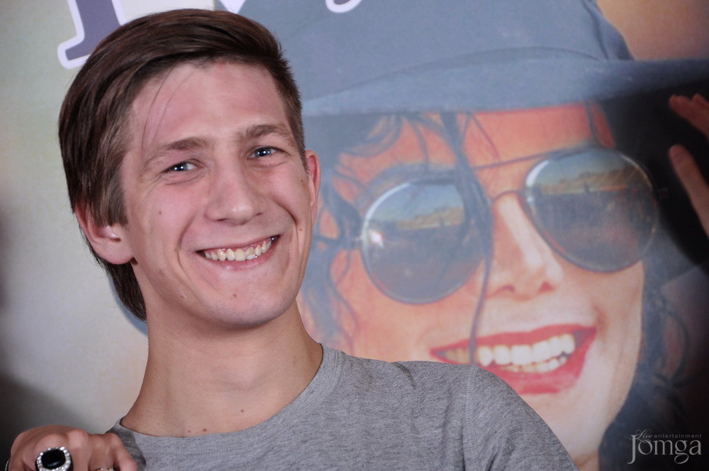 Фотография с Майкл Джексон пати в Опера