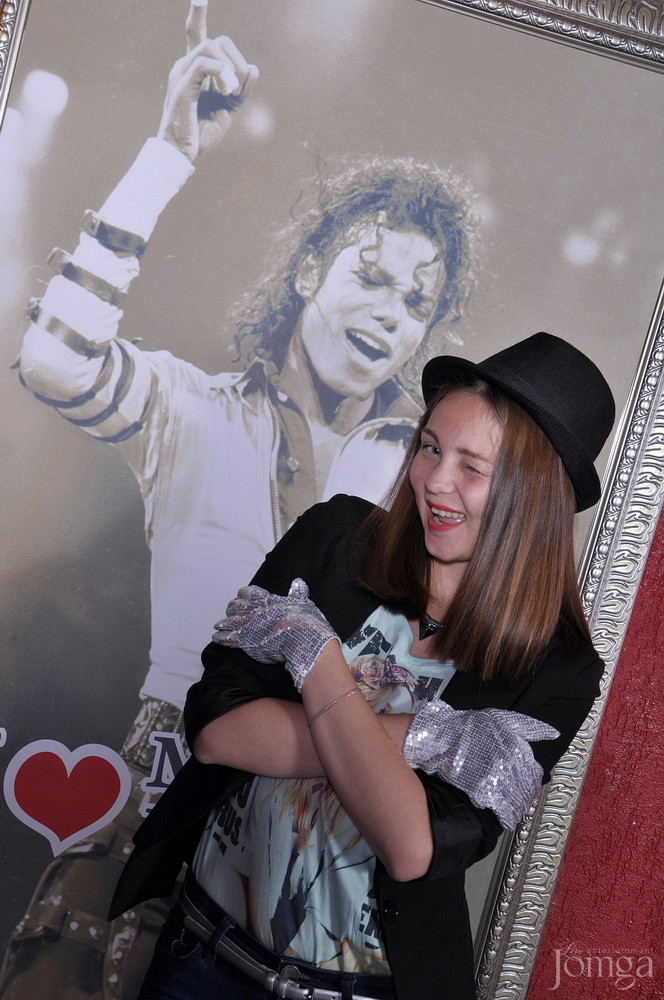 Фотография с Майкл Джексон пати в Опера