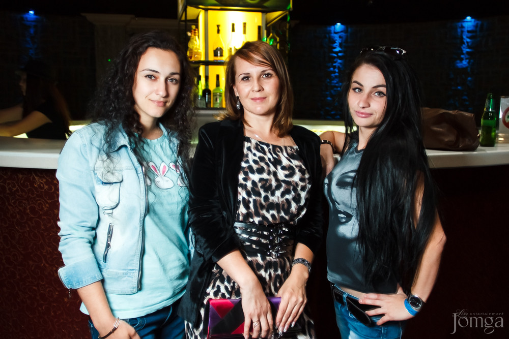 Фотография с Майкл Джексон пати в Опера