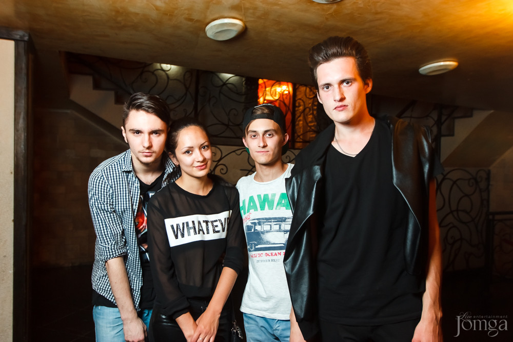 Фотография с Майкл Джексон пати в Опера