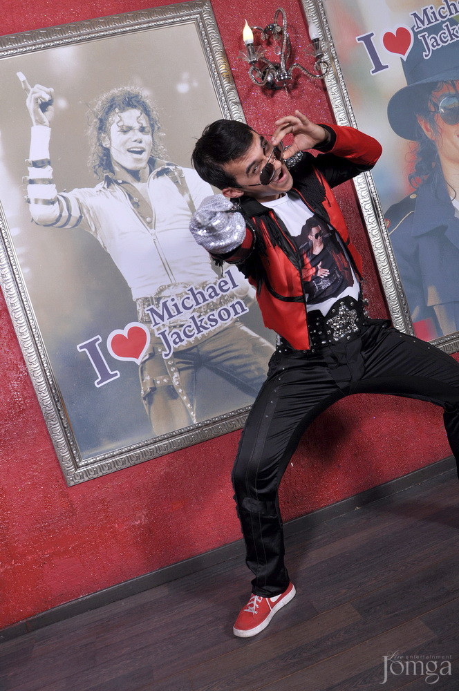 Фотография с Майкл Джексон пати в Опера