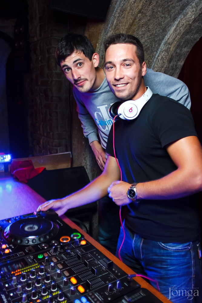 Фотография с ЧАК-ЧАК PARTY в Опера