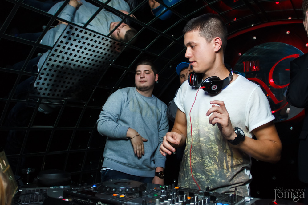 Фотография с HAPPY BIRTHDAY TO YOU в Опера