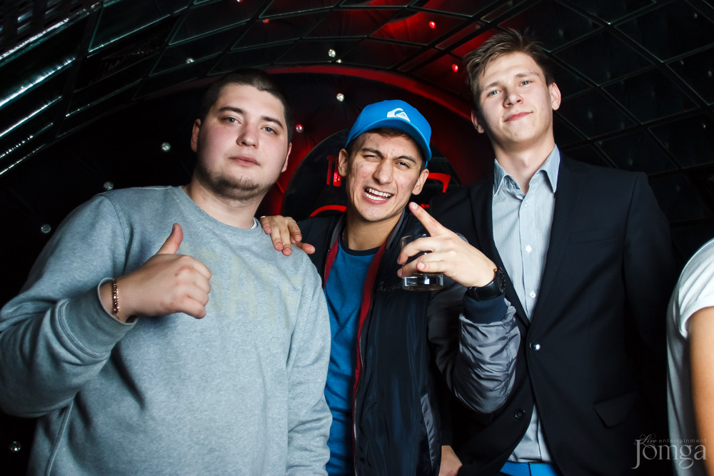 Фотография с HAPPY BIRTHDAY TO YOU в Опера