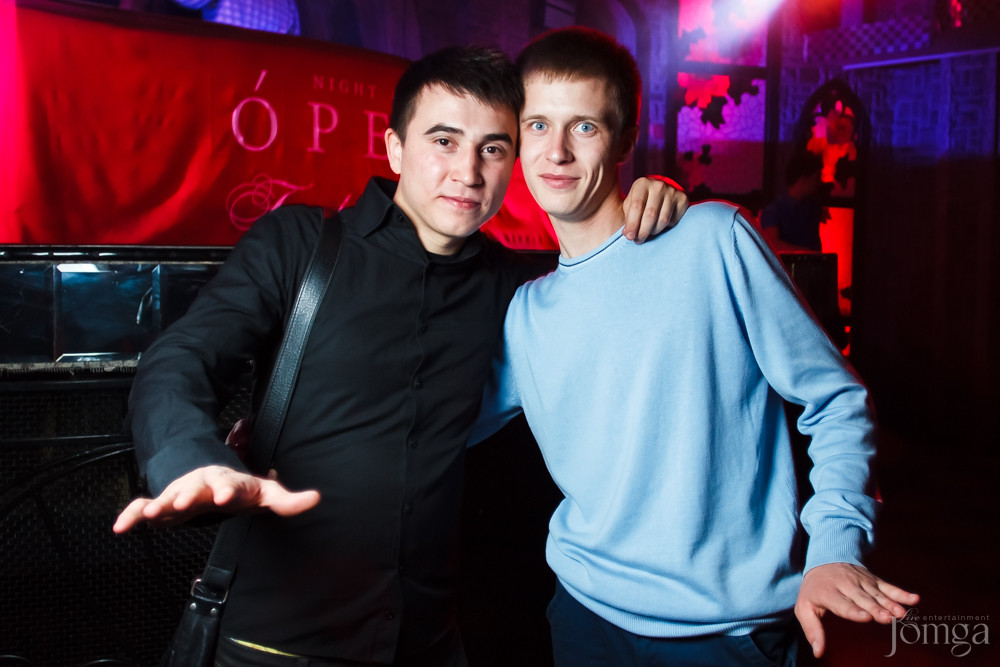 Фотография с HAPPY BIRTHDAY TO YOU в Опера