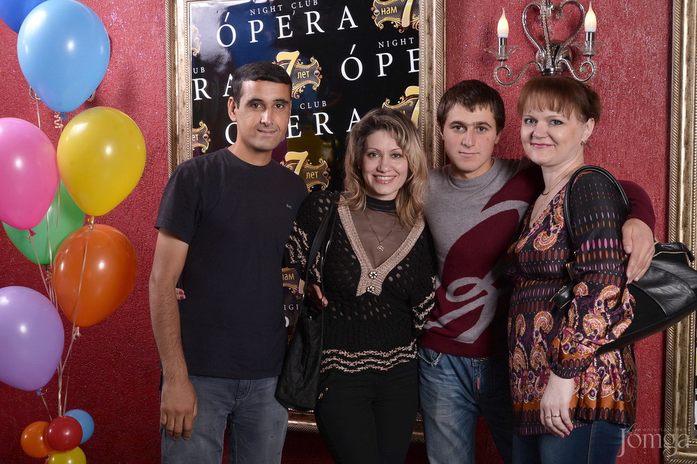 Фотография с Нам 7 лет! в Опера
