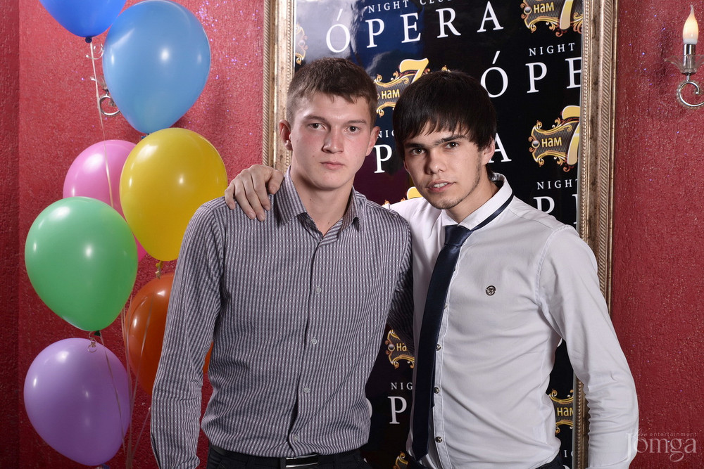 Фотография с Нам 7 лет! в Опера