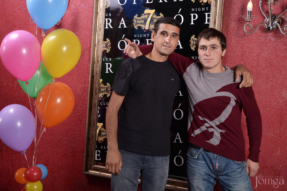 Фотография с Нам 7 лет! в Опера