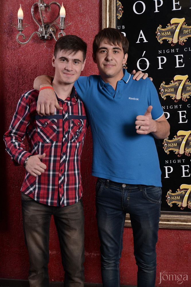 Фотография с Нам 7 лет! в Опера