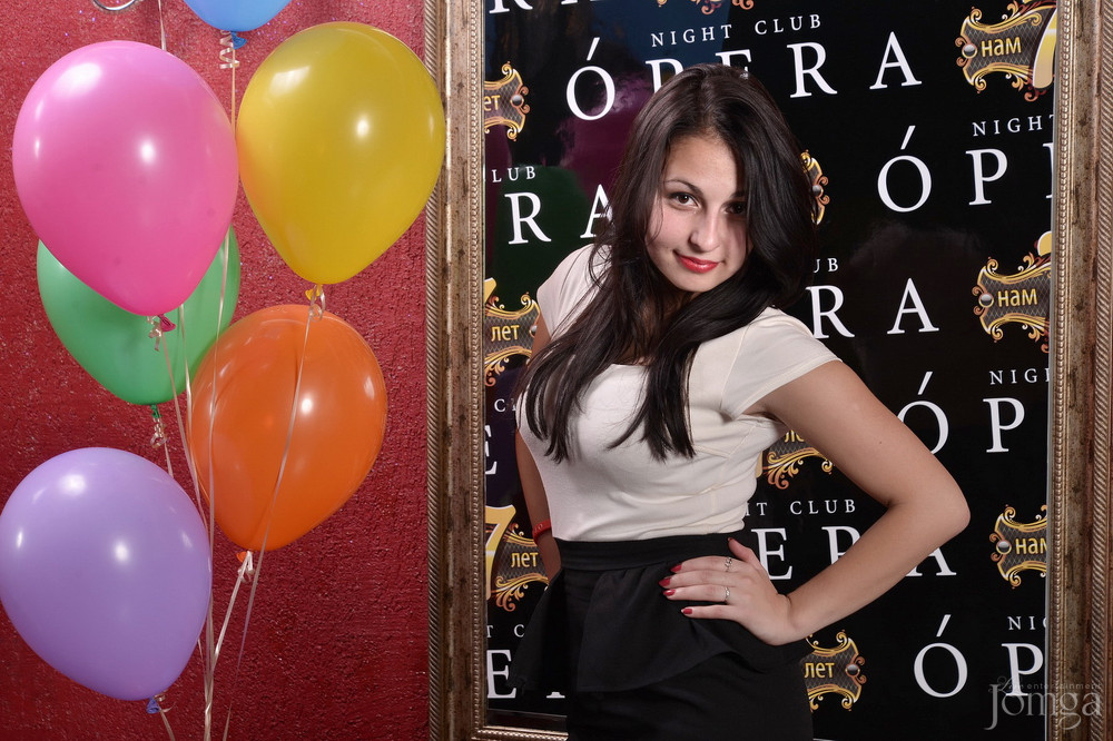 Фотография с Нам 7 лет! в Опера