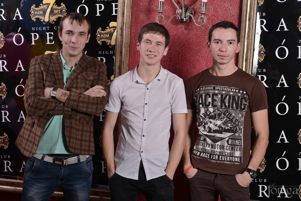 Фотография с Нам 7 лет! в Опера