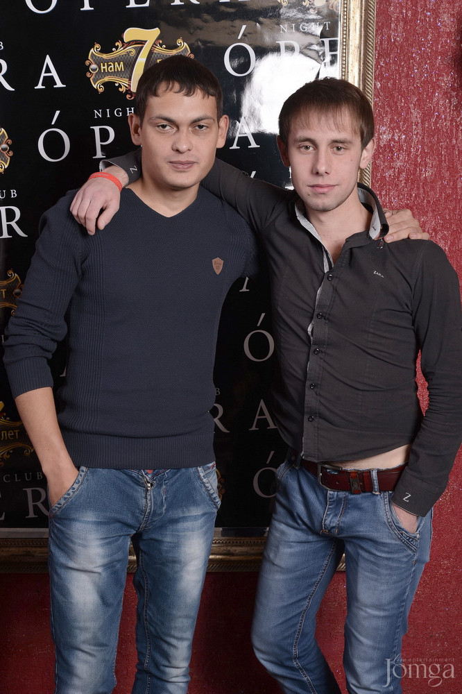 Фотография с Нам 7 лет! в Опера