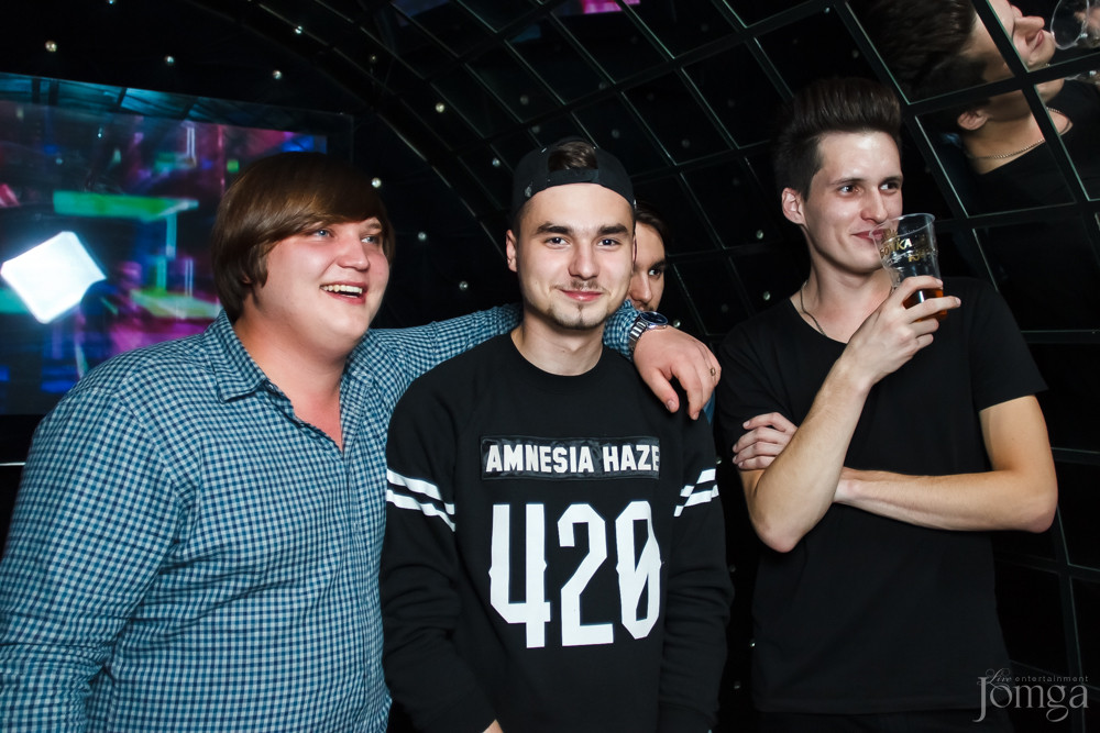 Фотография с ОЧЕНЬ ЯRКАЯ ОСЕНЬ в Опера