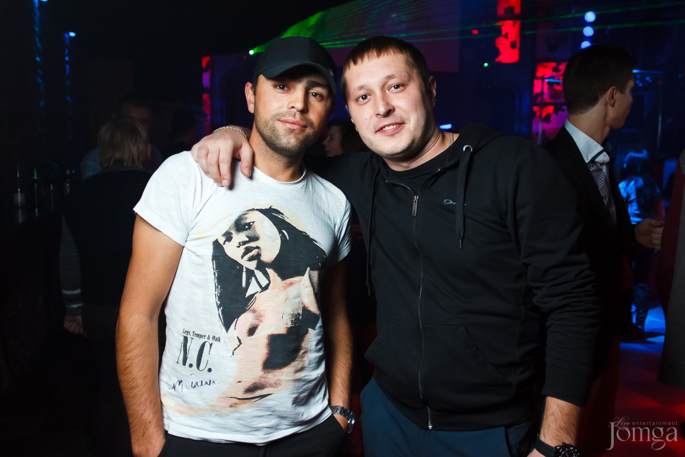 Фотография с ОЧЕНЬ ЯRКАЯ ОСЕНЬ в Опера